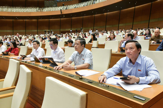 Thực hiện cải cách tổng thể chính sách tiền lương từ 01/7/2024