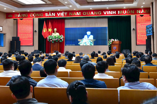 Quán triệt, tuyên truyền nội dung cuốn sách của Tổng Bí thư Nguyễn Phú Trọng về quyết tâm thực hiện thắng lợi Nghị quyết Đại hội XIII