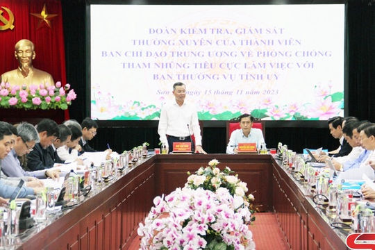 Ban Chỉ đạo Trung ương về phòng, chống tham nhũng tiêu cực làm việc với Ban Thường vụ Tỉnh ủy Sơn La