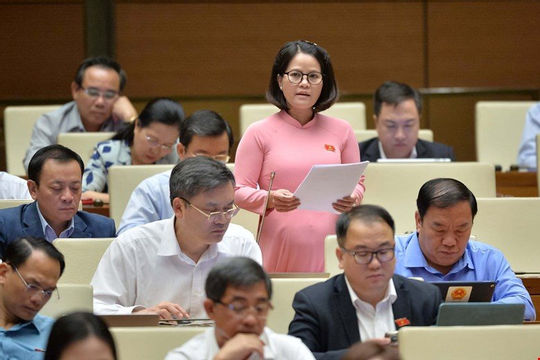 Dự thảo Luật Các tổ chức tín dụng: Cần có cơ chế cụ thể để bảo vệ khách hàng