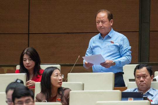 Làm rõ việc quy định về thu phí đường bộ, đường cao tốc