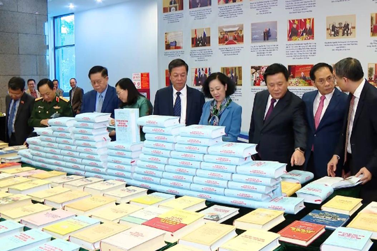 Kim chỉ nam cho hoạt động đối ngoại