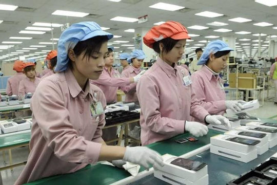 70 quốc gia và vùng lãnh thổ đầu tư vào Việt Nam 11 tháng qua