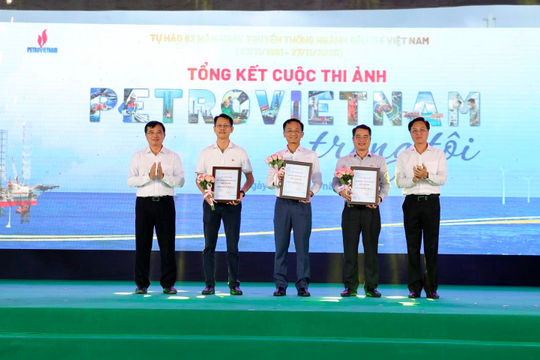 PV GAS đạt nhiều giải thưởng trong cuộc thi ảnh “Petrovietnam trong tôi” PV GAS đạt nhiều giải thưởng trong cuộc thi ảnh “Petrovietnam trong tôi”