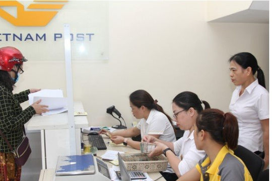 BHXH Sơn La nhân rộng việc chi trả bảo hiểm, trợ cấp thất nghiệp qua tài khoản 