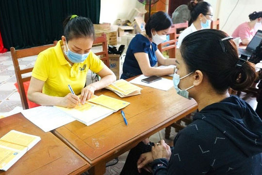 Giải quyết kịp thời chế độ, chính sách cho người tham gia bảo hiểm