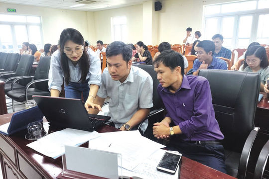 Bắc Ninh: Gấp rút triển khai các giải pháp thu và phát triển người tham gia bảo hiểm Bắc Ninh: Gấp rút triển khai các giải pháp thu và phát triển người tham gia bảo hiểm