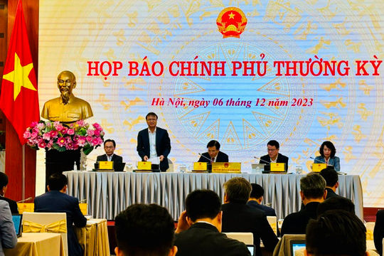 98% số hộ sẽ phải trả ít tiền điện hơn khi thay đổi cơ cấu biểu giá 