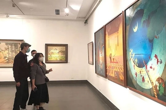 Xây dựng đội ngũ làm công tác lý luận phê bình văn học nghệ thuật