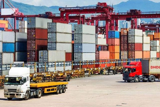 Việt Nam xuất siêu sang Hoa Kỳ và nhập siêu từ Trung Quốc Việt Nam xuất siêu sang Hoa Kỳ và nhập siêu từ Trung Quốc