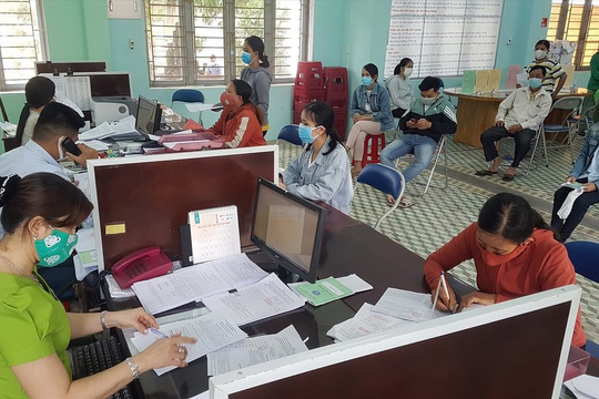 Gấp rút hoàn thành chỉ tiêu phát triển đối tượng tham gia chính sách