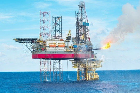 Fitch Ratings xếp hạng tín nhiệm quốc tế của Petrovietnam ở mức BB+