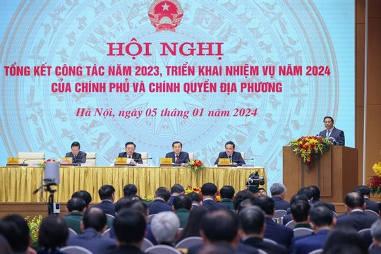 Thành phố Hồ Chí Minh: Phục hồi tăng trưởng đạt 5,81% Thành phố Hồ Chí Minh: Phục hồi tăng trưởng đạt 5,81%