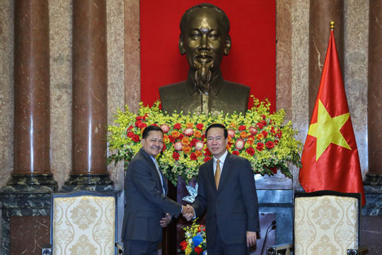 Chủ tịch nước tiếp Phó Thủ tướng Campuchia Neth Savoeun Chủ tịch nước tiếp Phó Thủ tướng Campuchia Neth Savoeun