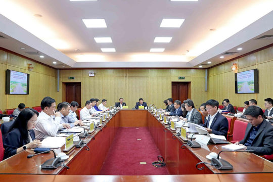 Kịp thời xử lý các vướng mắc phát sinh của các dự án trên địa bàn thành phố Hồ Chí Minh Kịp thời xử lý các vướng mắc phát sinh của các dự án trên địa bàn thành phố Hồ Chí Minh