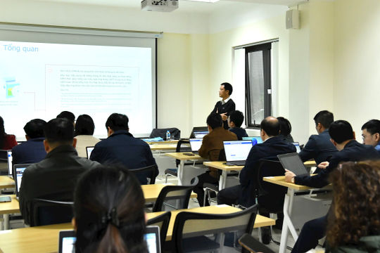 Khai giảng các lớp đào tạo, bồi dưỡng về lý thuyết và kỹ năng kiểm toán