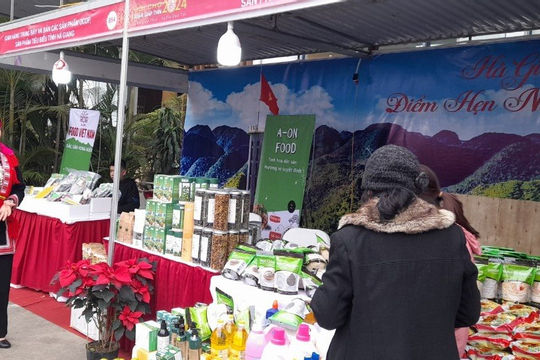 Hội chợ xuân Giáp Thìn 2024, tôn vinh sản phẩm OCOP  Hội chợ xuân Giáp Thìn 2024, tôn vinh sản phẩm OCOP