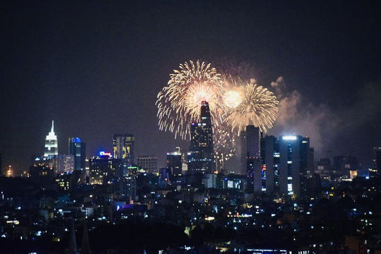 Thành phố Hồ Chí Minh: Bắn pháo hoa tại 11 điểm dịp Tết Nguyên đán  Thành phố Hồ Chí Minh: Bắn pháo hoa tại 11 điểm dịp Tết Nguyên đán