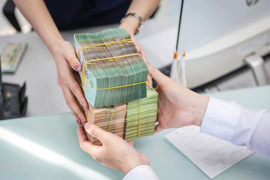 Lãi suất huy động tiếp tục “dò đáy” Lãi suất huy động tiếp tục “dò đáy”