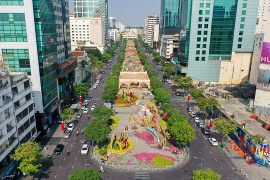 Thành phố Hồ Chí Minh: Doanh thu từ du lịch tăng 57%  Thành phố Hồ Chí Minh: Doanh thu từ du lịch tăng 57%