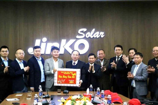 Quảng Ninh: Tập trung cao độ, tranh thủ từng ngày, từng giờ để thu hút FDI Quảng Ninh: Tập trung cao độ, tranh thủ từng ngày, từng giờ để thu hút FDI