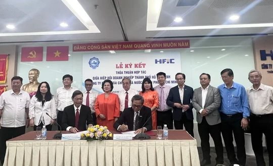 Thành phố Hồ Chí Minh: Hỗ trợ vốn vay ưu đãi cho doanh nghiệp Thành phố Hồ Chí Minh: Hỗ trợ vốn vay ưu đãi cho doanh nghiệp