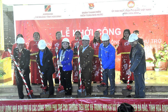 Khởi công xây dựng nhà bán trú và các công trình phụ trợ Trường Tiểu học và Trung học cơ sở Yên Hòa, tỉnh Hòa Bình