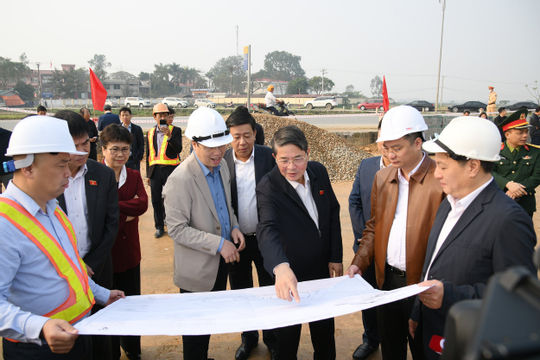 Bảo đảm tiến độ thực hiện đồng bộ dự án đường Vành đai 4 - Vùng Thủ đô Hà Nội Bảo đảm tiến độ thực hiện đồng bộ dự án đường Vành đai 4 - Vùng Thủ đô Hà Nội