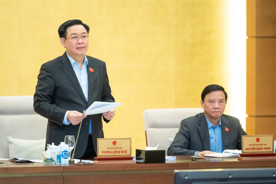 Khai mạc phiên họp thứ 31 của Ủy ban Thường vụ Quốc hội