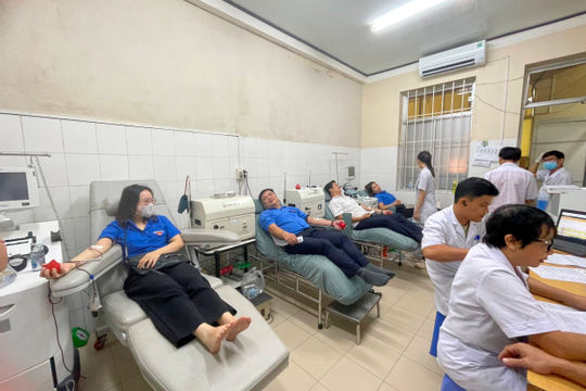Chi đoàn thanh niên KTNN khu vực VIII hưởng ứng Ngày hội hiến máu tình nguyện 2024 Chi đoàn thanh niên KTNN khu vực VIII hưởng ứng Ngày hội hiến máu tình nguyện 2024
