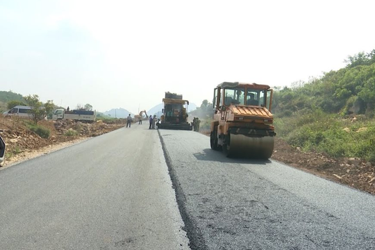 Cao Bằng: Phấn đấu hoàn thành tuyến đường tránh Thành phố vào tháng 6/2024