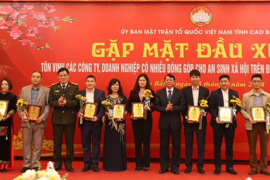Cao Bằng: Tôn vinh 96 công ty, doanh nghiệp có nhiều đóng góp cho an sinh xã hội