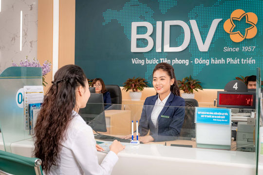 BIDV: Vững vàng vị thế ngân hàng bán lẻ tốt nhất Việt Nam BIDV: Vững vàng vị thế ngân hàng bán lẻ tốt nhất Việt Nam