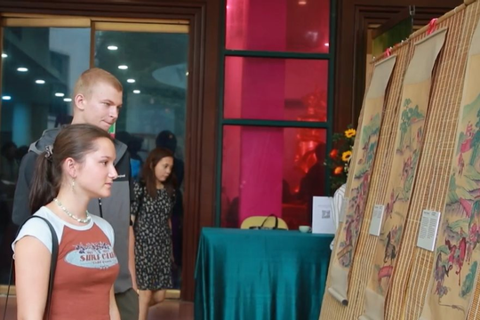 “Tranh truyện Hàng Trống”, lan tỏa giá trị văn hóa truyền thống