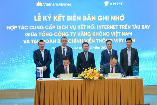 Vietnam Airlines và VNPT đẩy mạnh hợp tác trong lĩnh vực chuyển đổi số Vietnam Airlines và VNPT đẩy mạnh hợp tác trong lĩnh vực chuyển đổi số