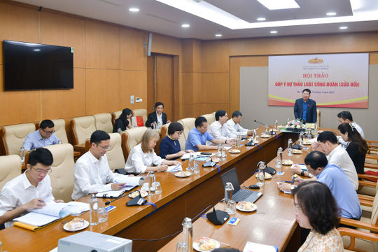 Đáp ứng hoạt động của tổ chức Công đoàn trong thời kỳ hội nhập kinh tế quốc tế Đáp ứng hoạt động của tổ chức Công đoàn trong thời kỳ hội nhập kinh tế quốc tế