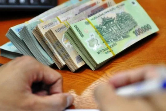 Chuyên gia: Lãi suất tiết kiệm có thể tăng vào nửa cuối năm 2024 Chuyên gia: Lãi suất tiết kiệm có thể tăng vào nửa cuối năm 2024