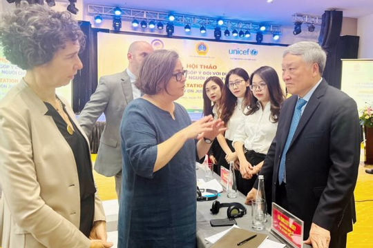 Trình Quốc hội cho ý kiến Dự án Luật Tư pháp người chưa thành niên vào tháng 5 Trình Quốc hội cho ý kiến Dự án Luật Tư pháp người chưa thành niên vào tháng 5