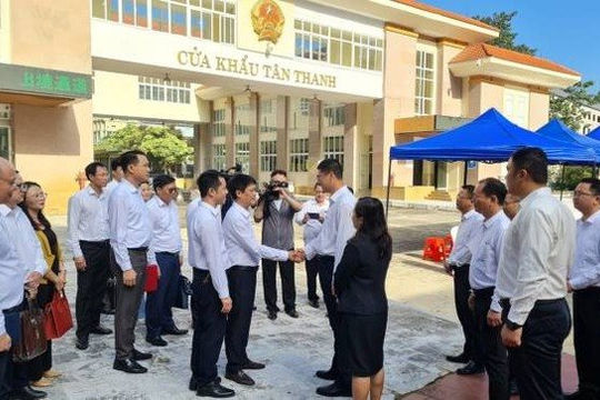 Lạng Sơn: Phát triển kinh tế cửa khẩu là nhiệm vụ trọng tâm Lạng Sơn: Phát triển kinh tế cửa khẩu là nhiệm vụ trọng tâm