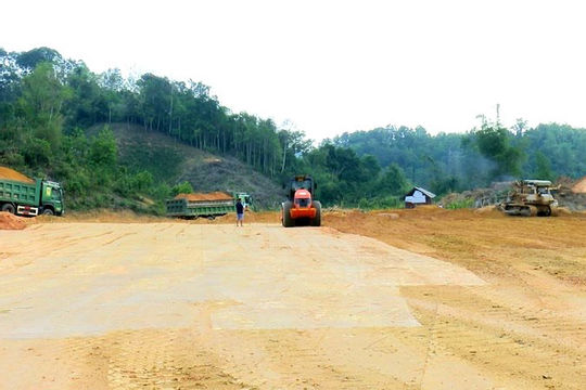 Kiên quyết xử lý các nhà thầu chậm tiến độ, không đủ năng lực thực hiện dự án