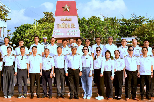 Hải trình đến Trường Sa