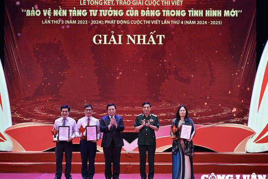 38 tác phẩm đạt giải Cuộc thi viết “Bảo vệ nền tảng tư tưởng của Đảng trong tình hình mới”  38 tác phẩm đạt giải Cuộc thi viết “Bảo vệ nền tảng tư tưởng của Đảng trong tình hình mới”