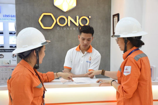 EVNHANOI khuyến cáo khách hàng sử dụng điện hiệu quả trong cao điểm nắng nóng 