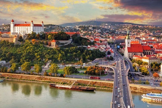 Slovakia: Kiểm toán xác định rủi ro liên quan đến định hướng phát triển bền vững Slovakia: Kiểm toán xác định rủi ro liên quan đến định hướng phát triển bền vững