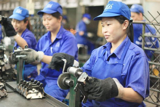 Bảo đảm quyền an sinh của lao động nữ