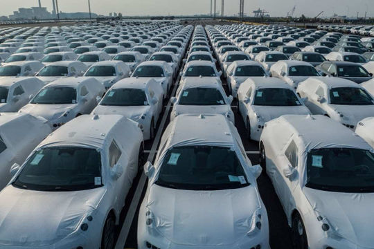 Năm 2024 đầy thử thách với ngành ôtô thế giới