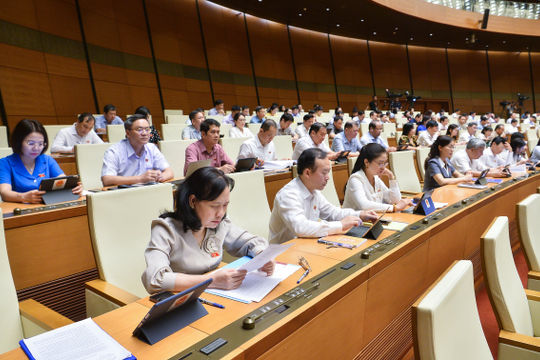 Bảo đảm nguồn nhân lực cho công tác lưu trữ