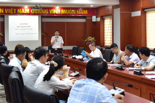 Bồi dưỡng kiến thức về kiểm toán nợ công Bồi dưỡng kiến thức về kiểm toán nợ công