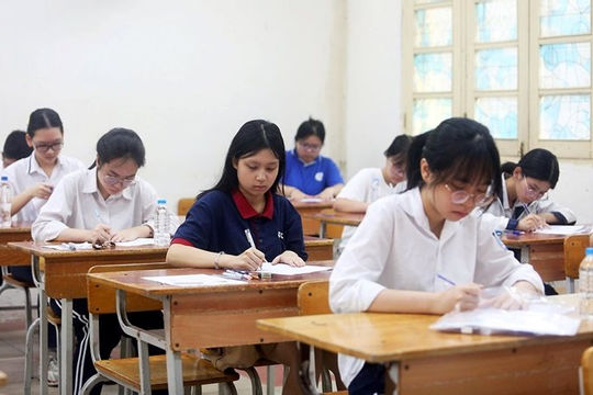 Hà Nội: Hơn 105.000 thí sinh  hoàn thành kỳ thi lớp 10 công lập không chuyên