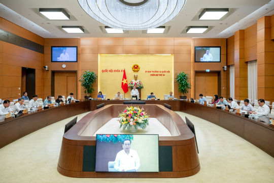 Tiếp thu, chỉnh lý nghiêm túc, thấu đáo các nội dung trình Quốc hội xem xét thông qua